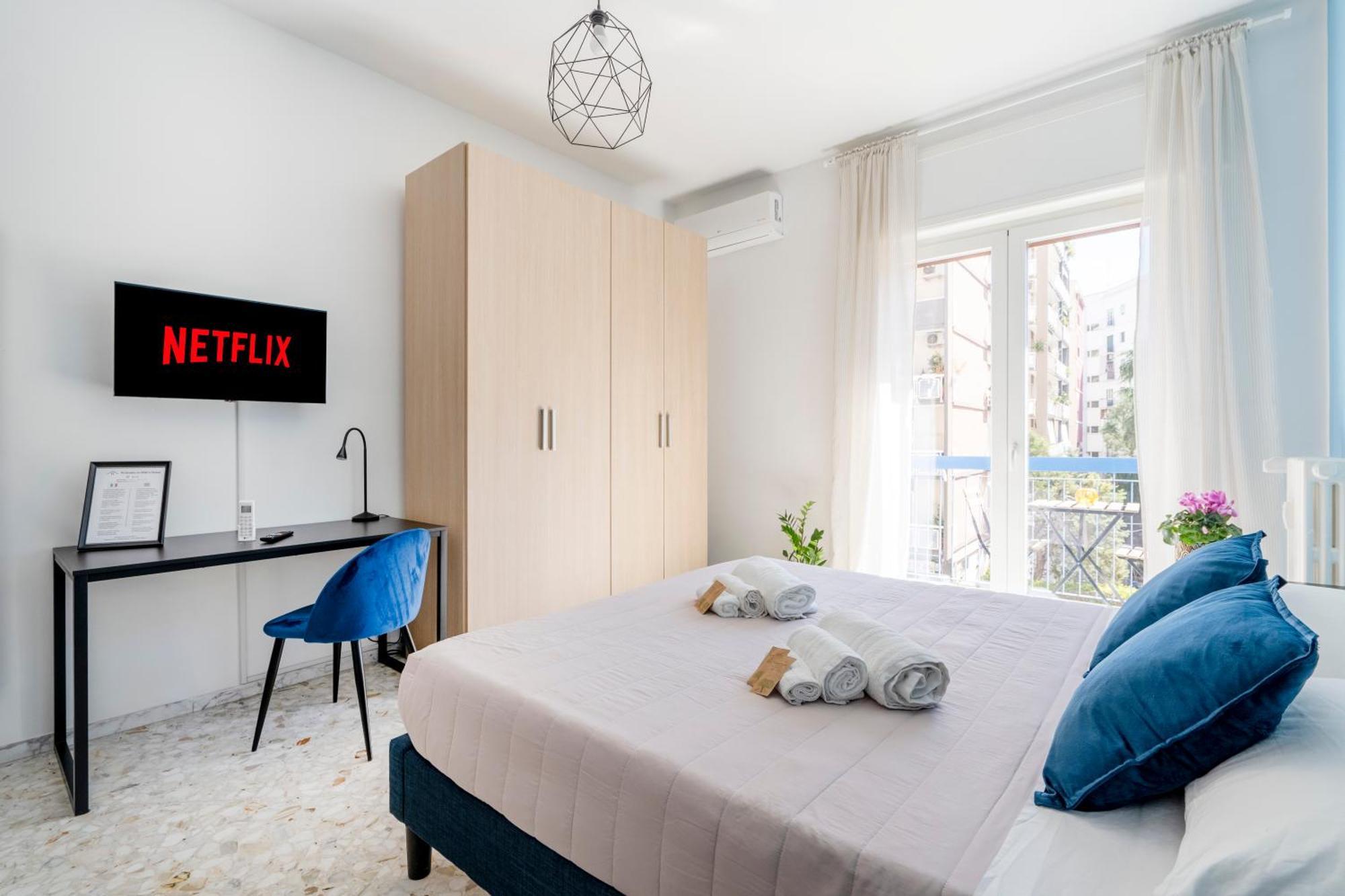 Miki'S Home - Central Rooms Bari Esterno foto