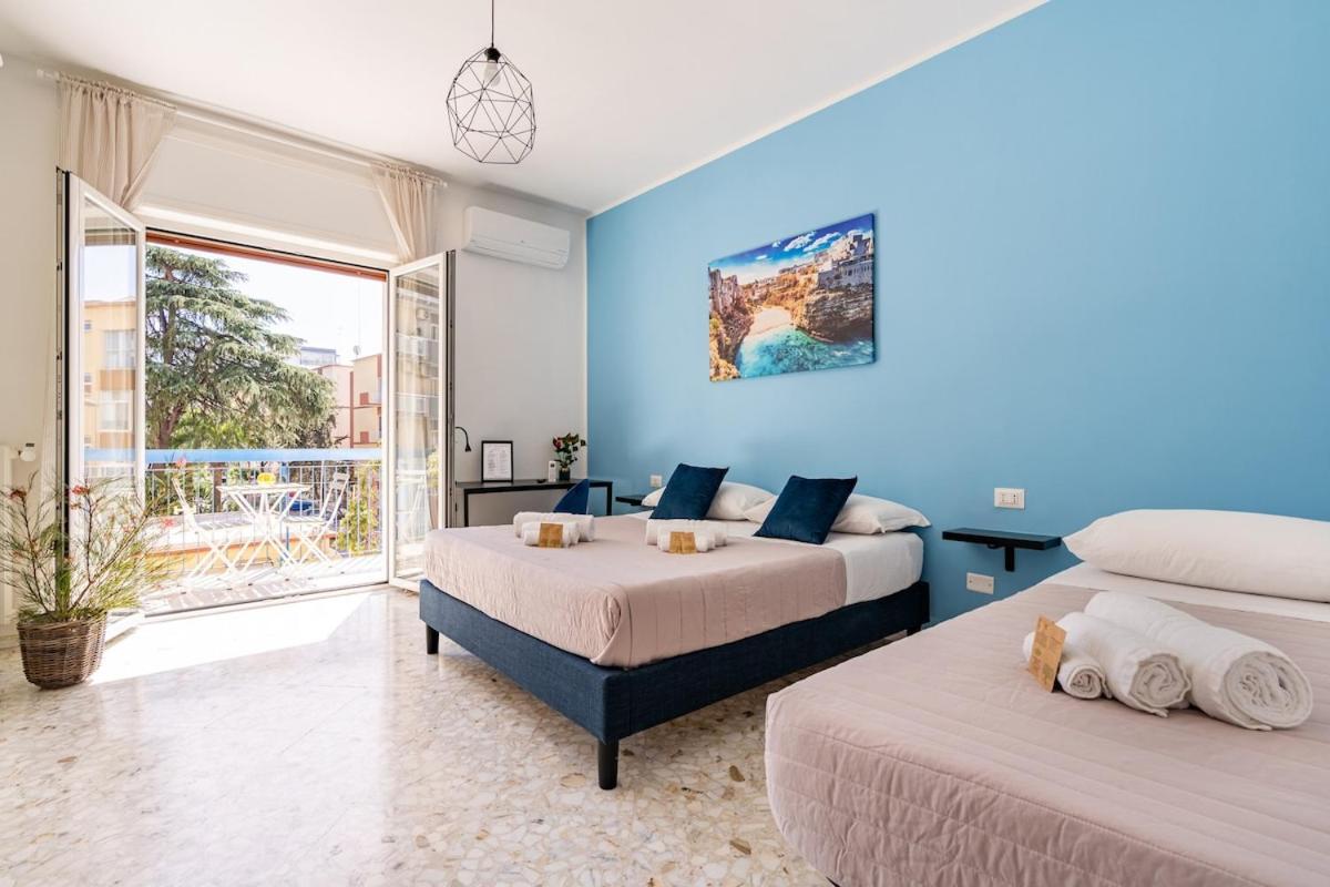 Miki'S Home - Central Rooms Bari Esterno foto
