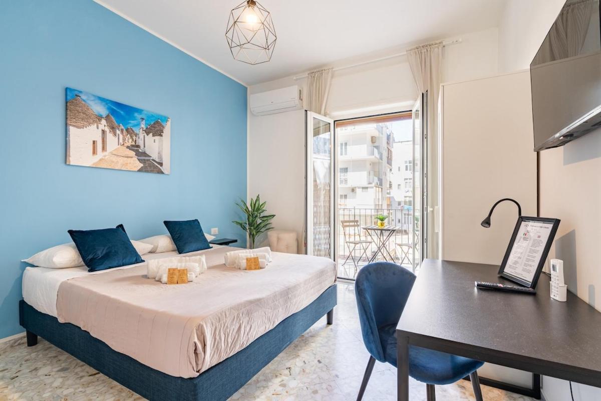 Miki'S Home - Central Rooms Bari Esterno foto